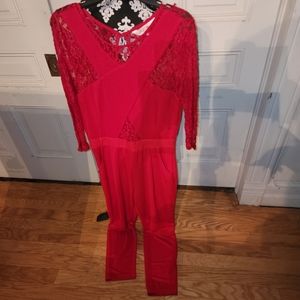 Red jumpsuit size juniors XL (fits like a woman's large)